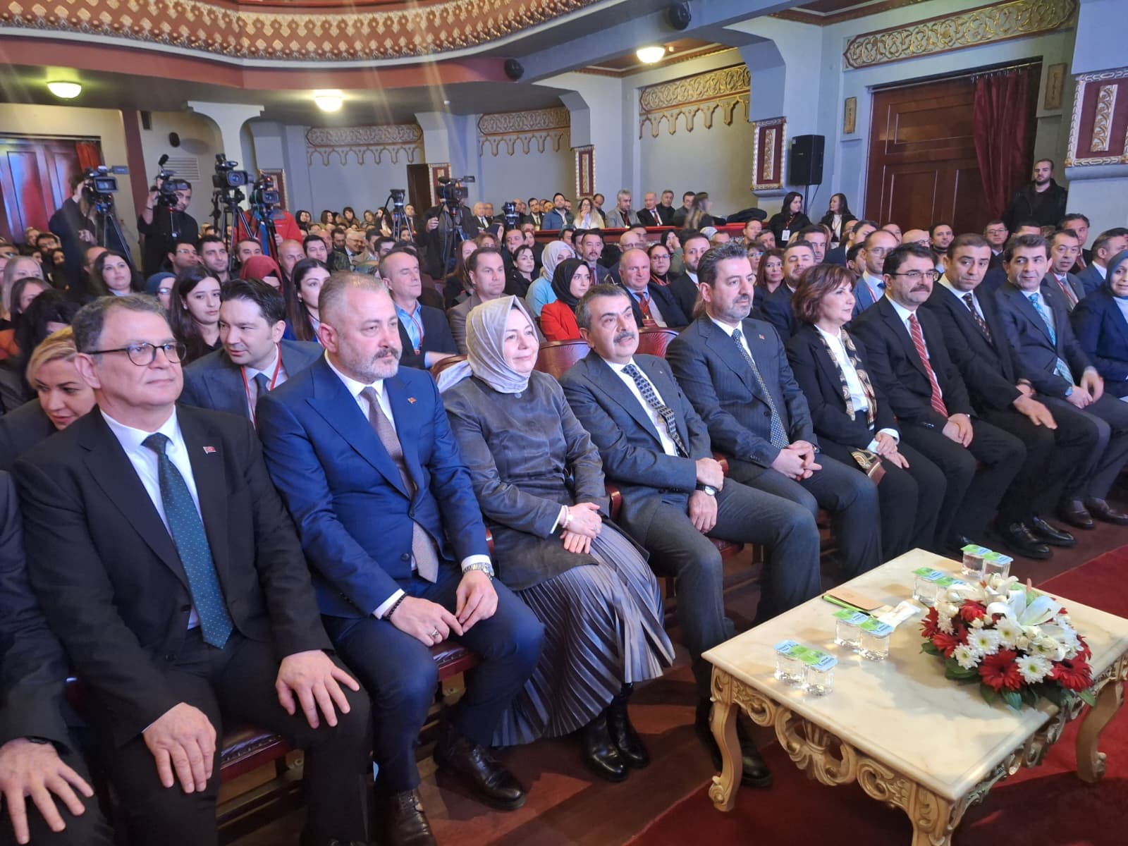 B A K A N T E K I N S E H R I O G R E N M E S E R U V E N I N E D A 1135060 336952