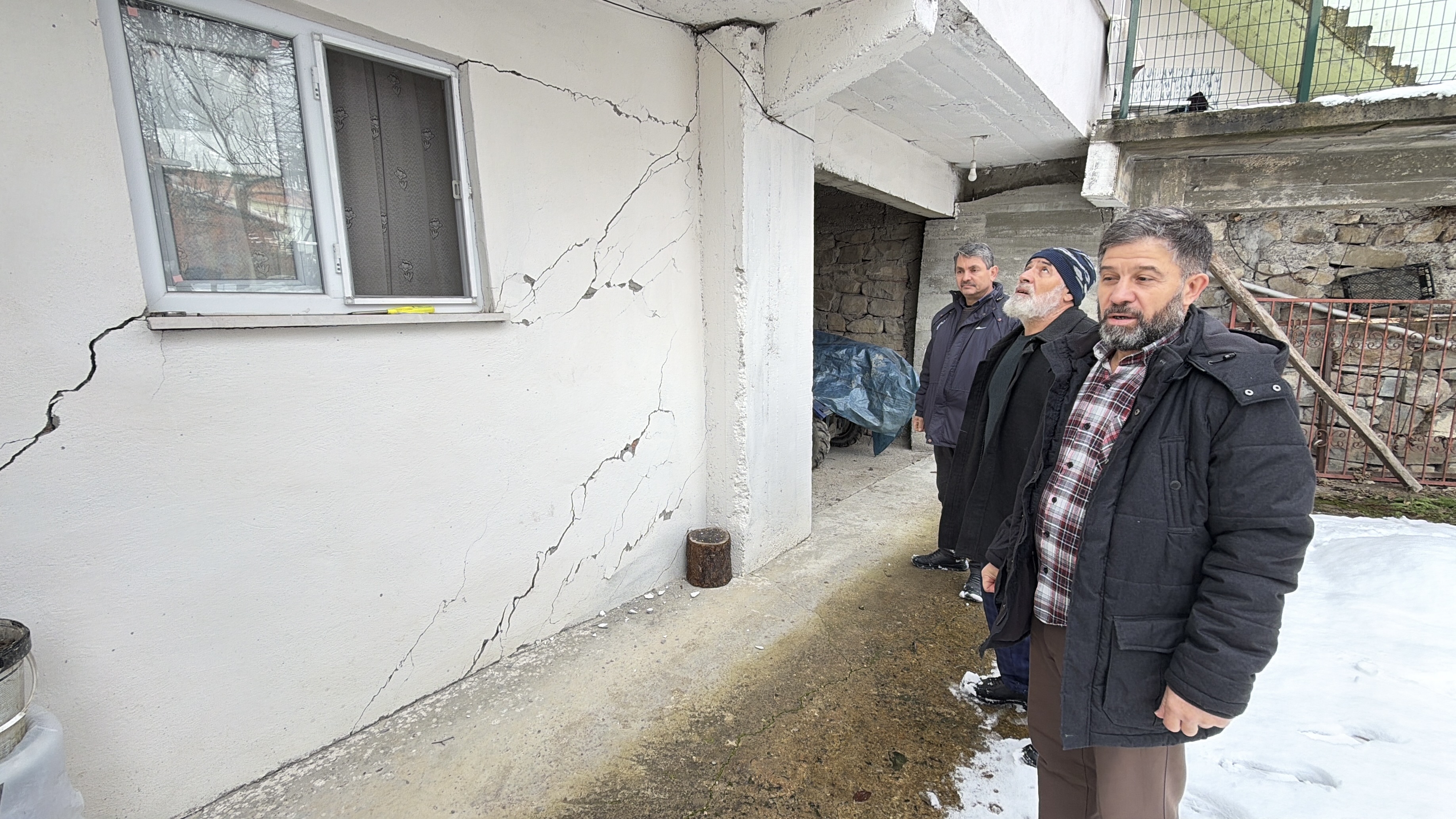 B A R T I N I N H E Y E L A N 16 E V I N D U V A R L A R I N D A 1114163 330757