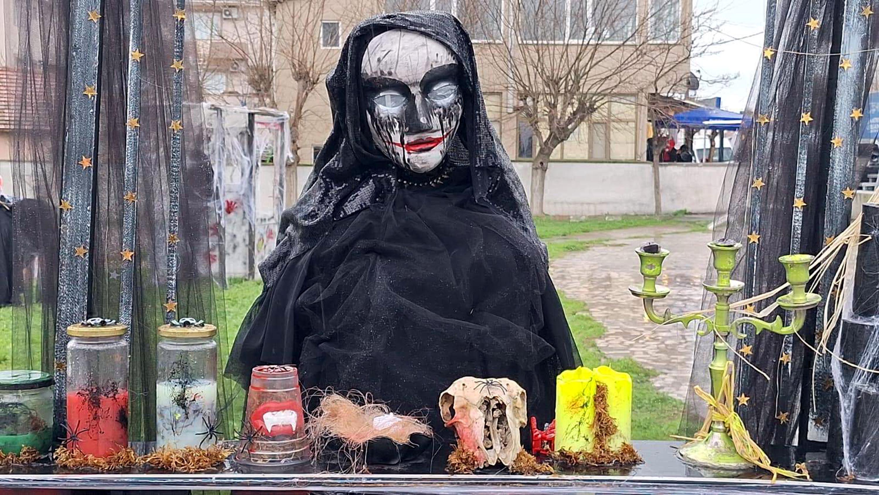 B I N Y I L L I K B A L K A N G E L E N E G I K O L E D A R E N 1108562 329090