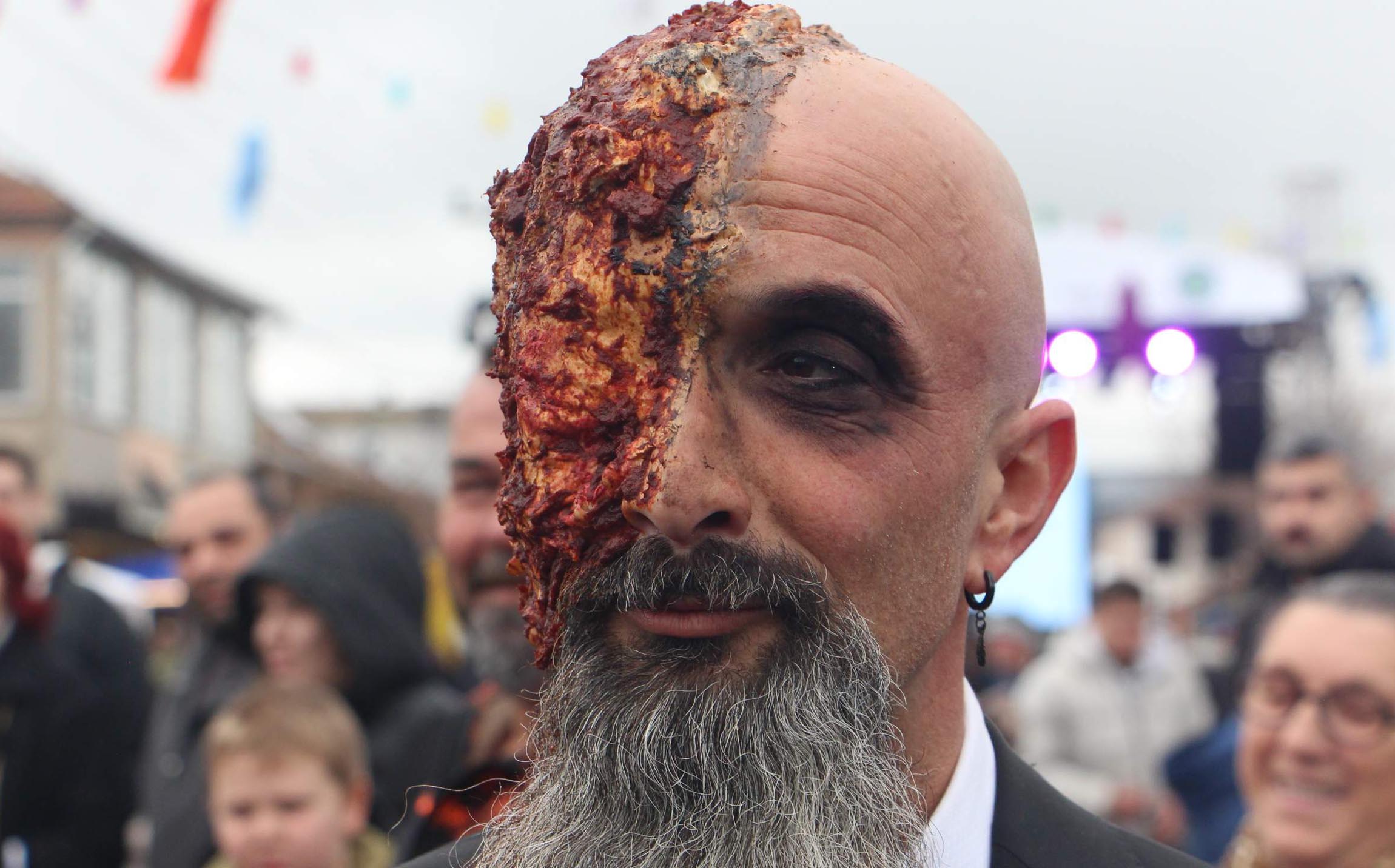 B I N Y I L L I K B A L K A N G E L E N E G I K O L E D A R E N 1108568 329090