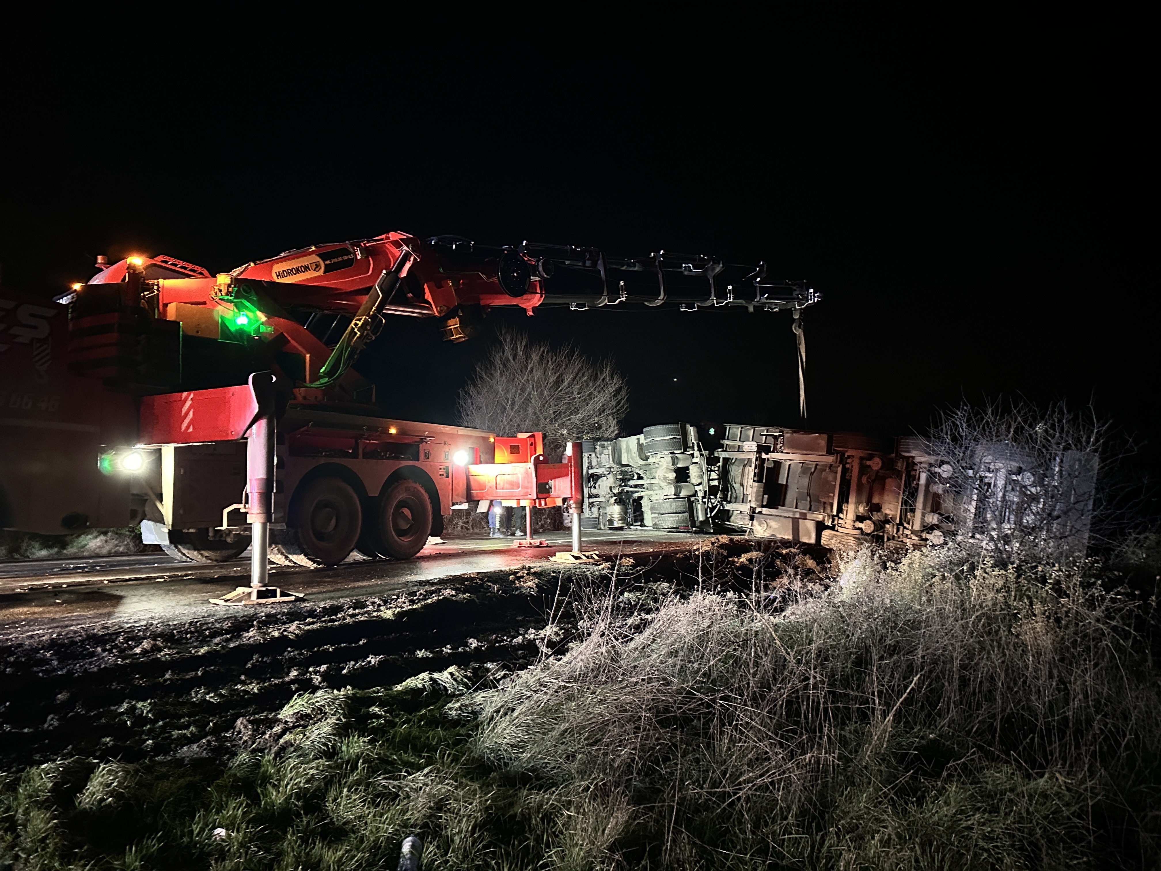 B U R S A D A D E M I R P R O F I L Y U K L U T I R D E V R I L D I 1126725 334384