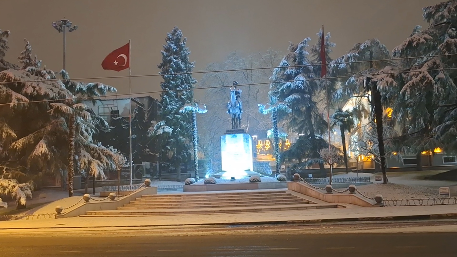 B U R S A’ D A E T K I L I O L A N K A R Y A G I S I K E N T M E 1112283 330168