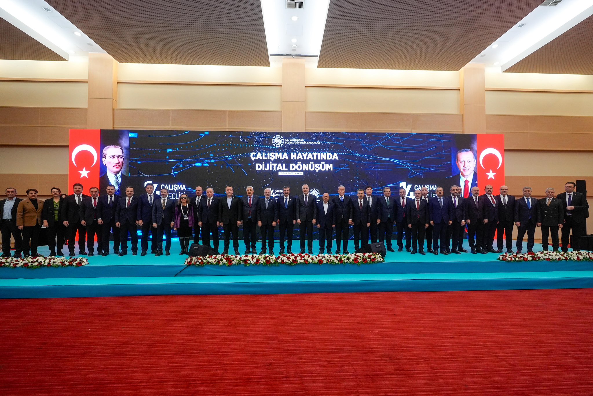 C E V D E T Y I L M A Z D I J I T A L L E S M E 170 M I L Y O N 1128859 335151