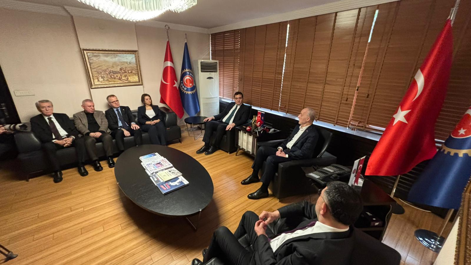 C H P D E N T U R K I S B A S K A N I A T A L A Y A Z I Y A R E T 1127469 334659