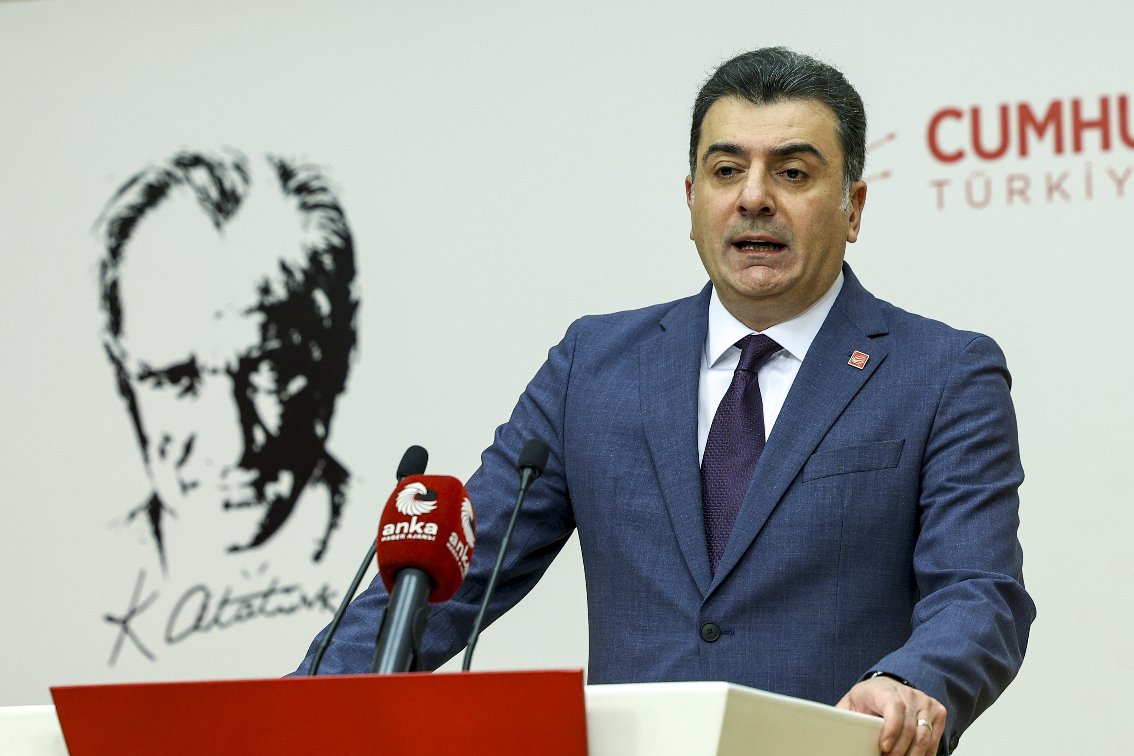 C H P’ L I E M R E U L K E Y I Y O N E T M E Y E D E V A M E T M E 1099442 326358