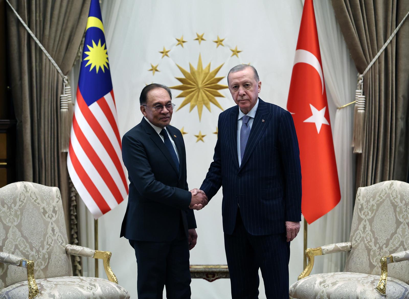 C U M H U R B A S K A N I E R D O G A N M A L E Z Y A B A S B A K A N I 1103084 327453