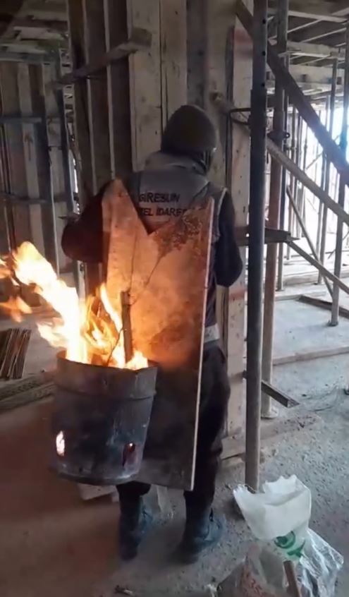 D O N D U R U C U S O G U K T A I C E R I S I N D E A T E S Y A N A N 1130775 335724