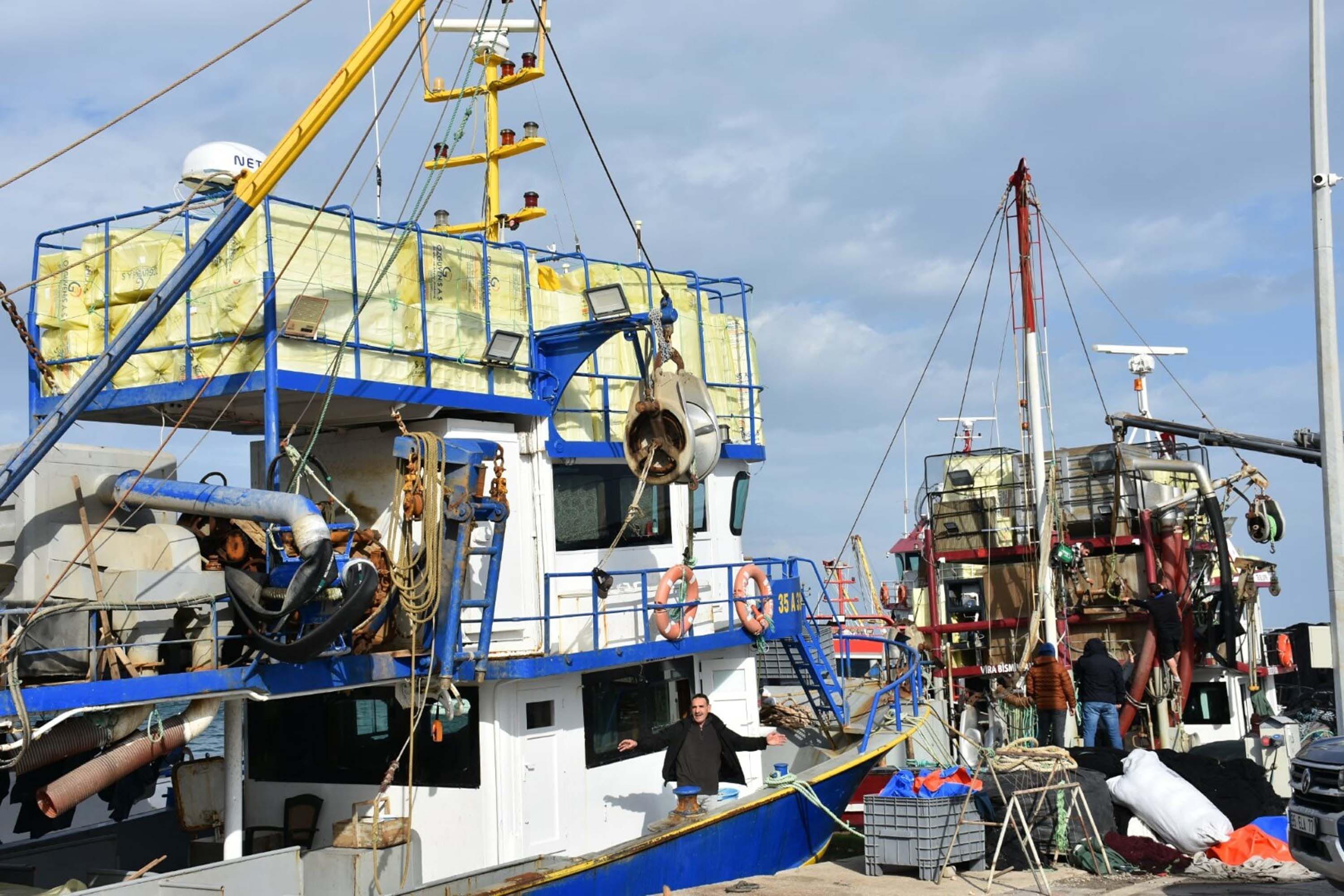 E G E L I B A L I K C I L A R H A V A K O S U L L A R I N I N N O R M 1103643 327625