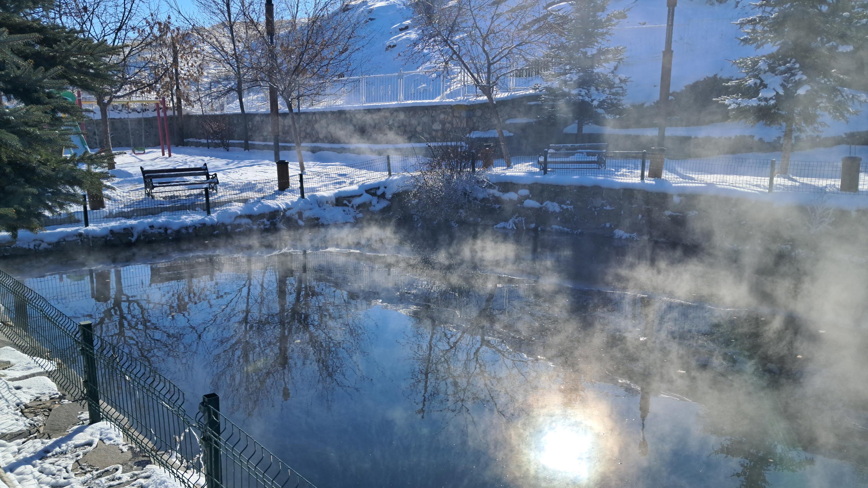 E R Z U R U M D A K I B A L I K L I G O L E K S I 30 D E R E C E D 1116905 331612