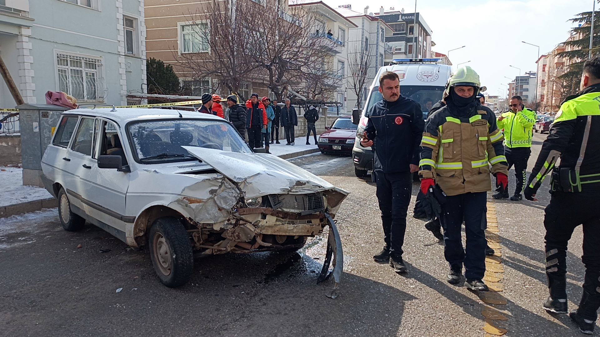 E S I Y L E K A Z A D A Y A R A L A N A N F A T M A K U R T A R I L A M 1125554 334040