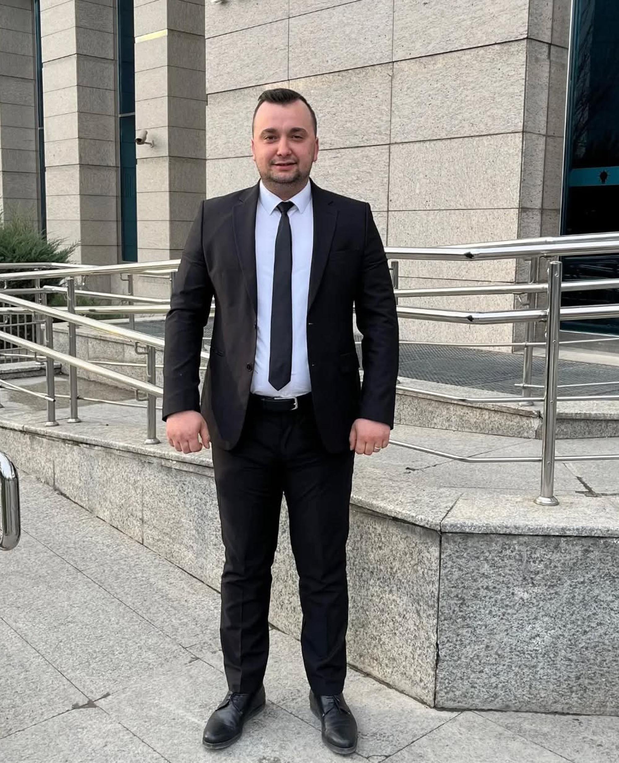 E S K I A K P A R T I H A Y R A B O L U G E N C L I K K O L L A R I 1111789 329997