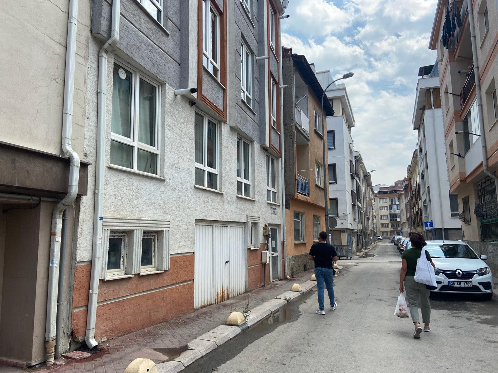 E S K I S E V G I L I S I N I B O G A Z I N I K E S E R E K O L D U R E 1130725 335717