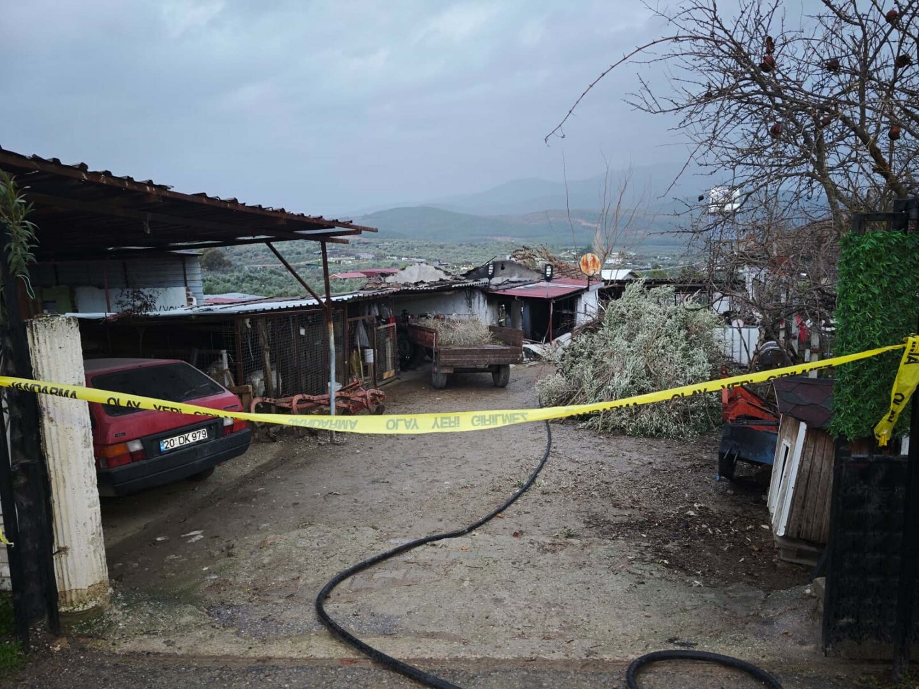 E V I N D E K I E L E K T R I K S O B A S I N D A N C I K A N Y A N G I 1104691 327926