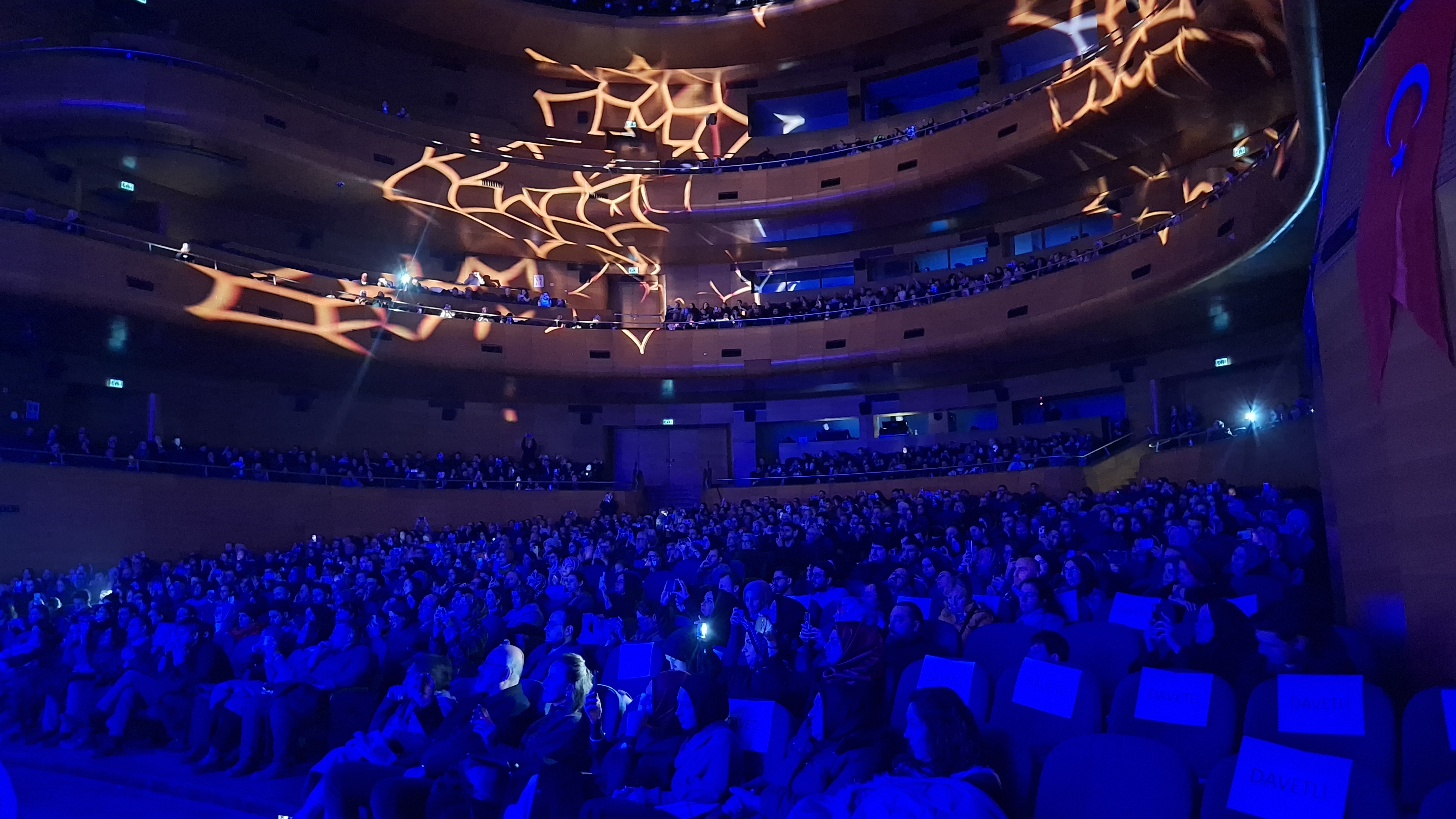 F I L I S T I N L I 3 K A R D E S T E N O L U S A N ‘ L E T R I O J 1114099 330736