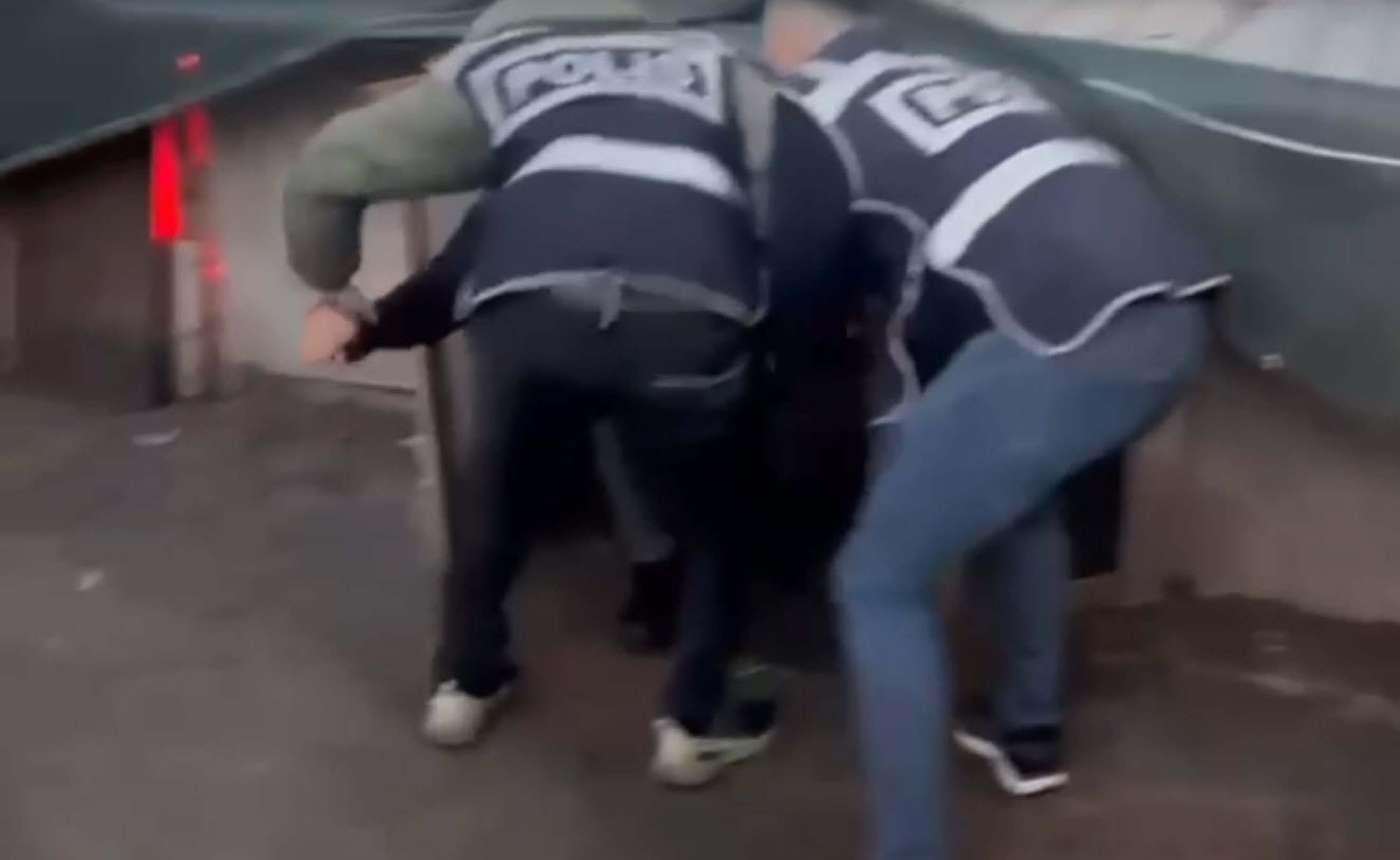 F I R A R I H U K U M L U S A K L A N D I G I K U M E S T E O K S U R 1141563 338976