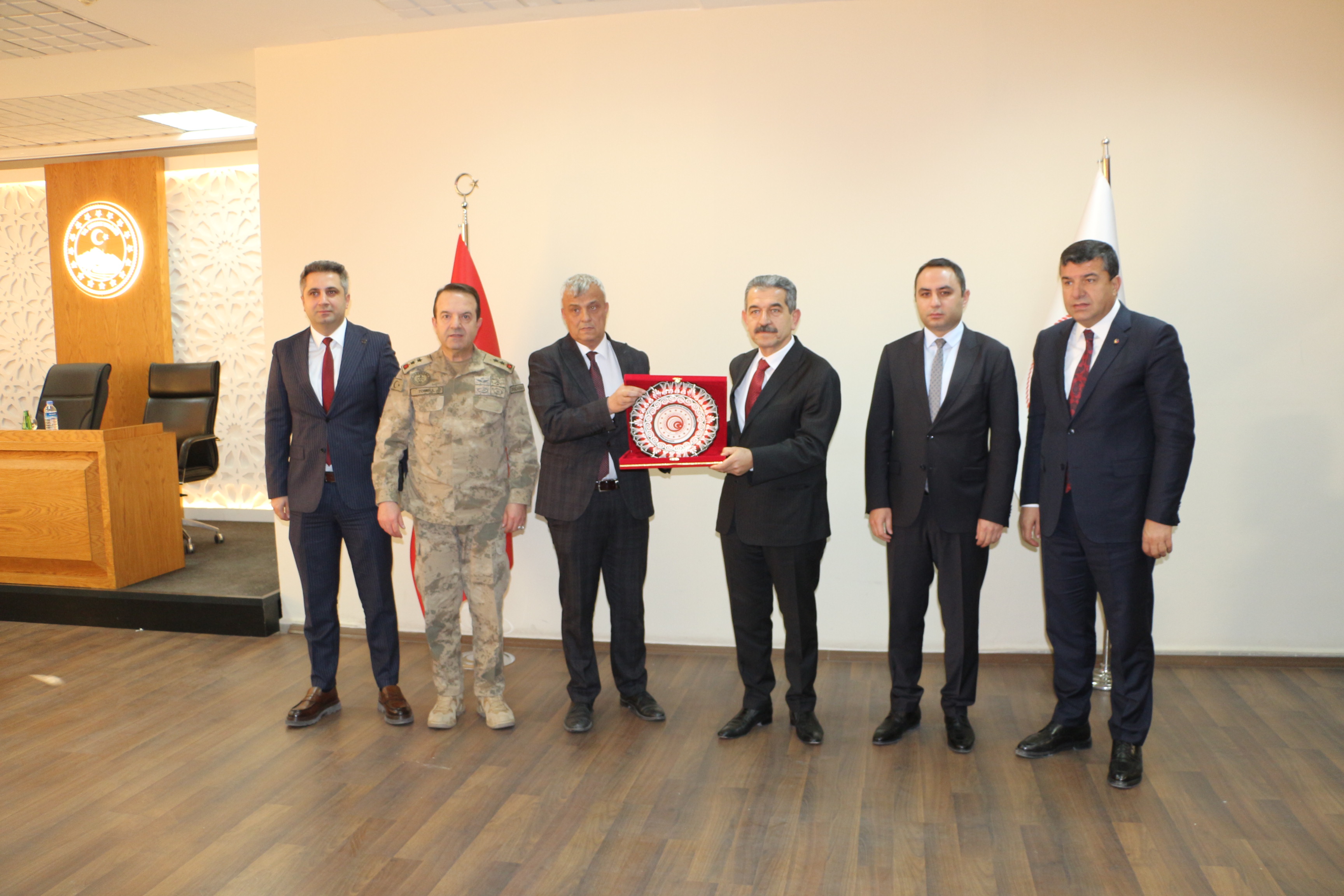 H A B U R S I N I R K A P I S I’ N D A 2025’ T E 34 M I L Y A 1135891 337209