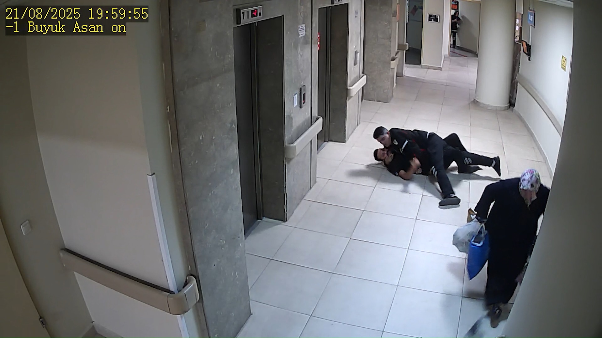 H A S T A N E D E B O S A N M A A S A M A S I N D A K I E S I N I V U R 1083177 331516