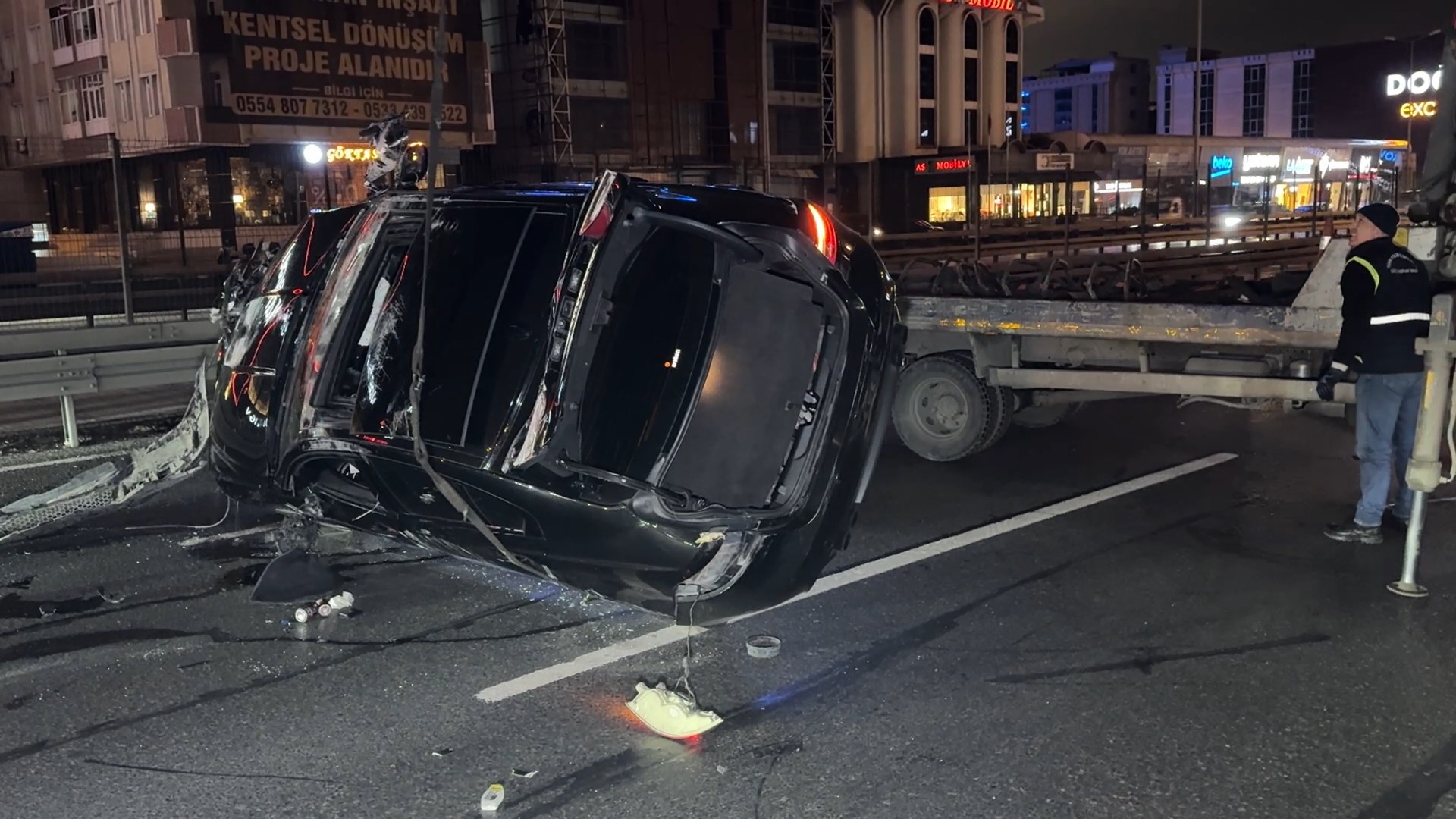 I S T A N B U L A V C I L A R’ D A A Y D I N L A T M A D I R E G I 1096756 325561