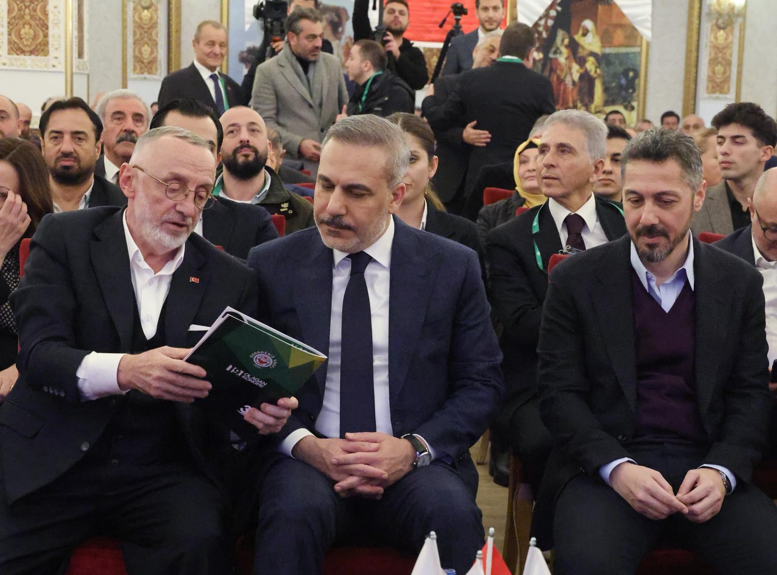 I S T A N B U L B A K A N F I D A N K A R A D E N I Z V A K F I 1108407 329058