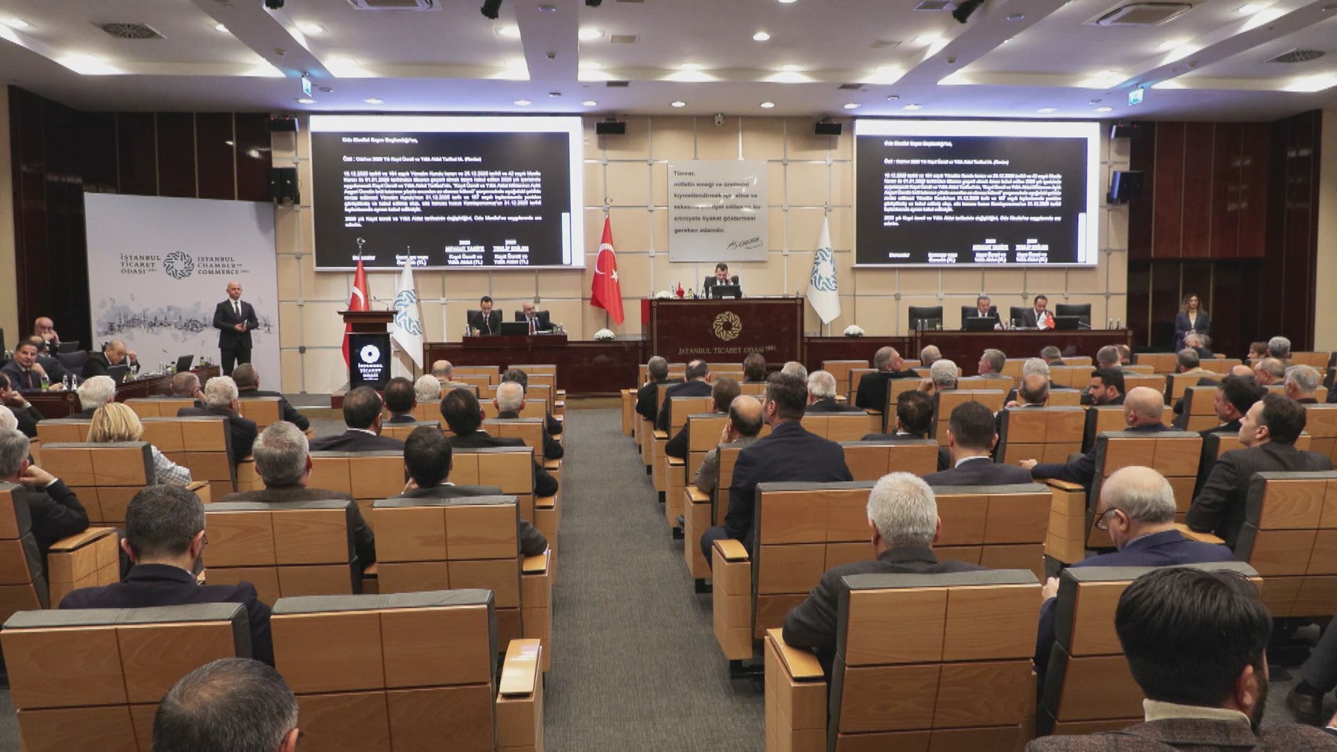 I S T A N B U L C E V D E T Y I L M A Z 2027 D E E N F L A S 1105407 328140