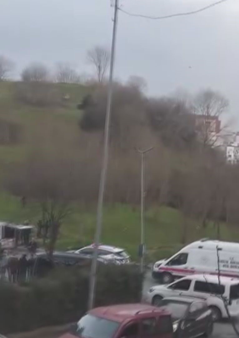 I S T A N B U L E Y U P S U L T A N D A S E Y Y A R S A T I C I V 1136054 337261