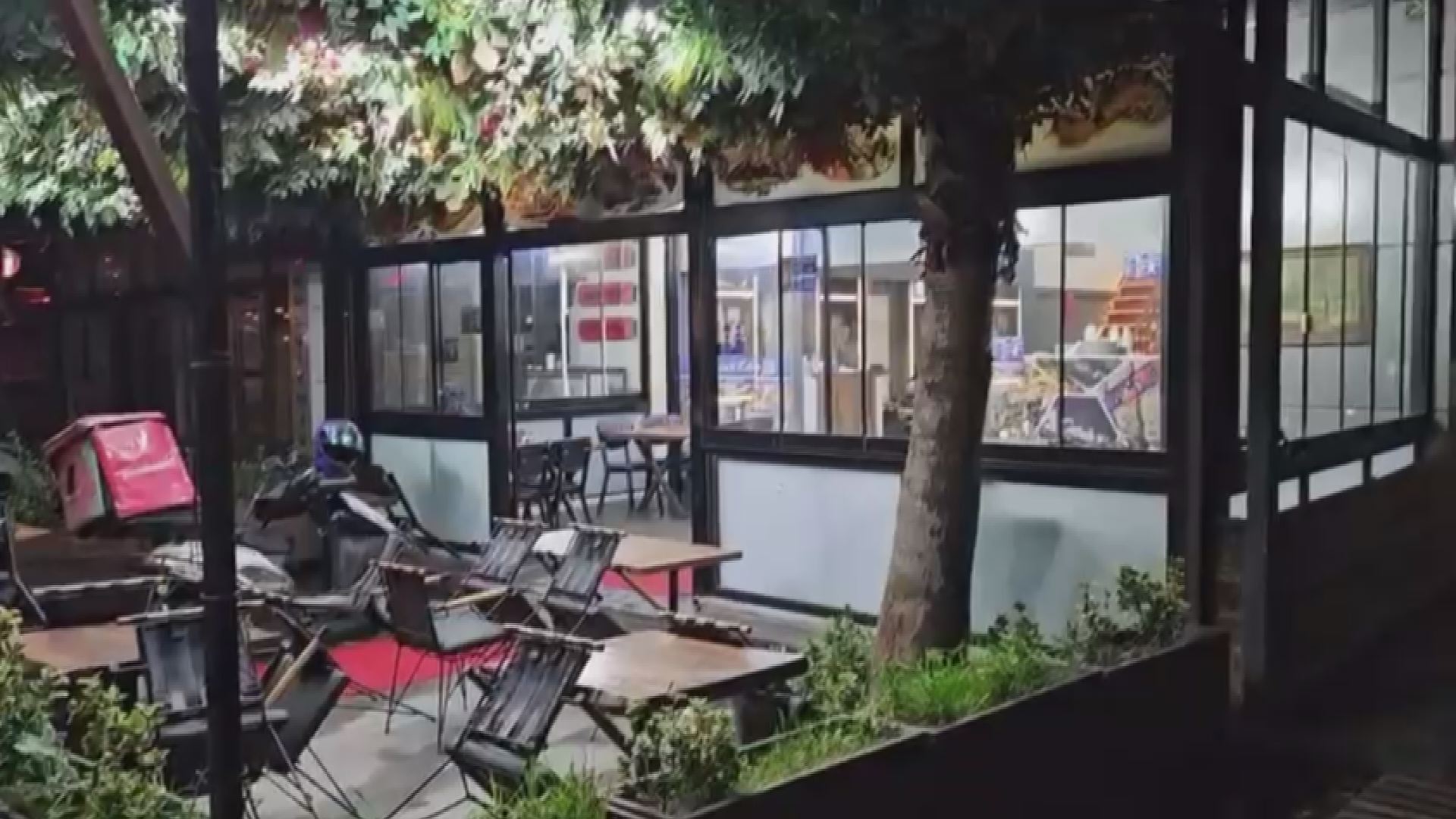 I S T A N B U L K U C U K C E K M E C E D E A Y N I I S Y E R I N 1105623 328220