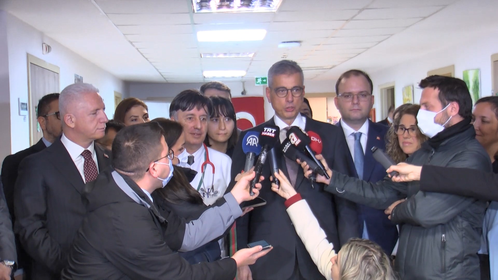 I S T A N B U L S A G L I K B A K A N I M E M I S O G L U Y E N I 1091645 324062