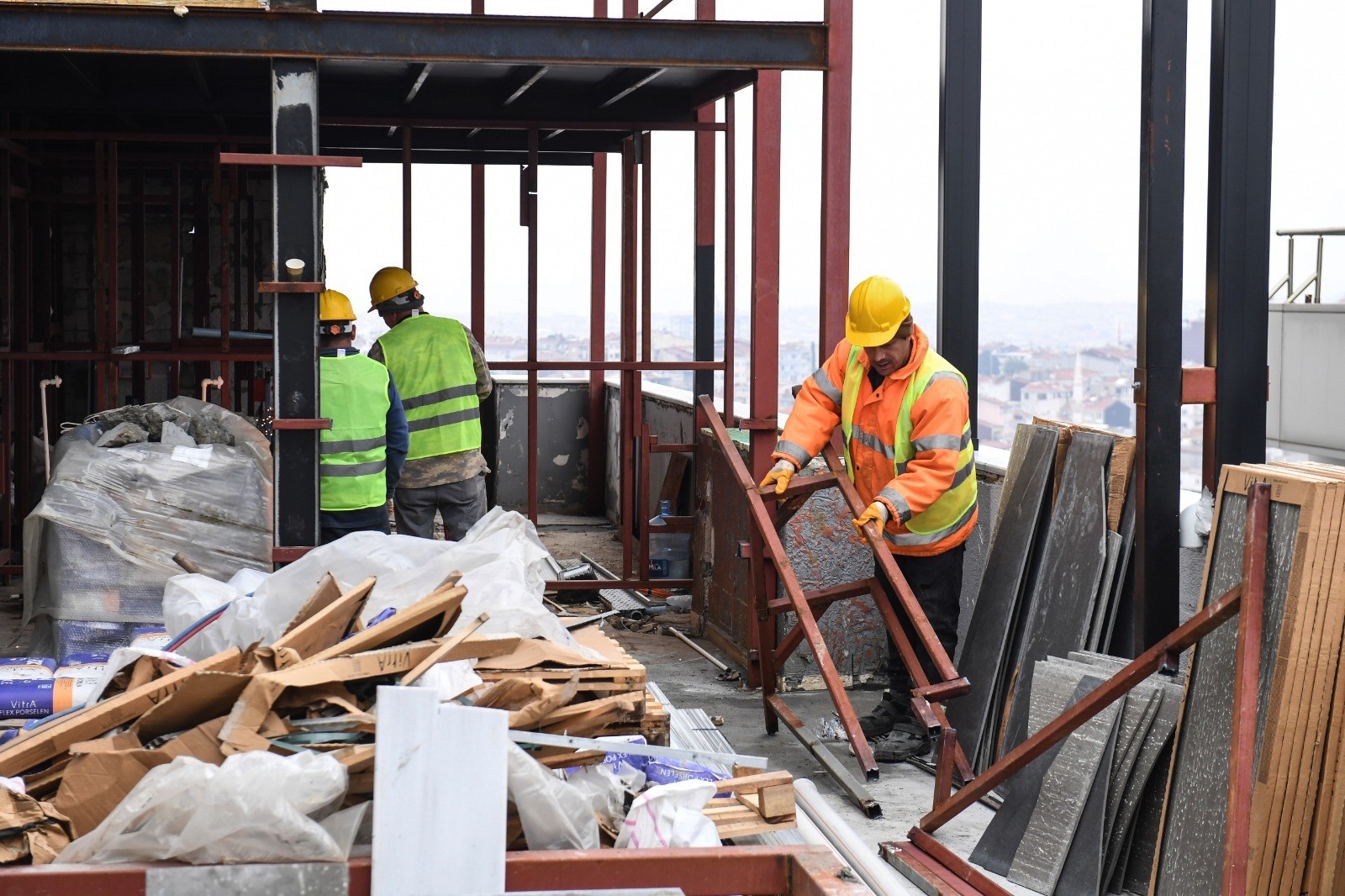 I S T A N B U L S I S L I D E O T E L E A I T K A C A K Y A P I 1128459 335022