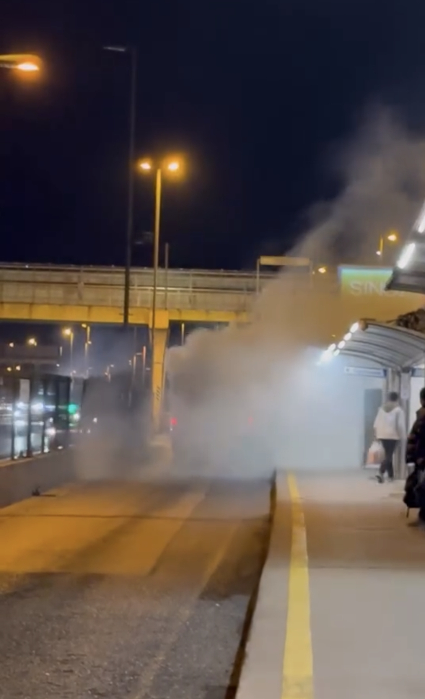 I S T A N B U L U S K U D A R D A M E T R O B U S T E C I K A N Y 1136040 337257