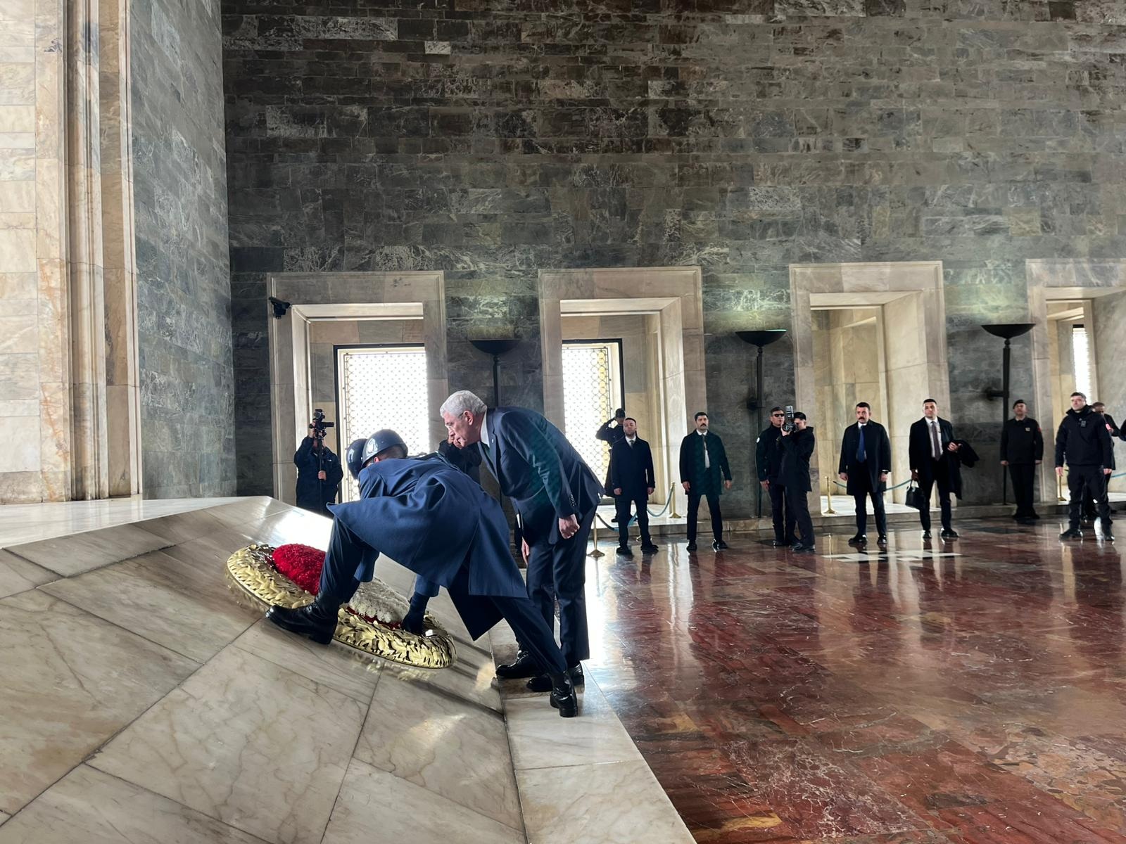 I Y I P A R T I D E N A N I T K A B I R E Z I Y A R E T 1127519 334675