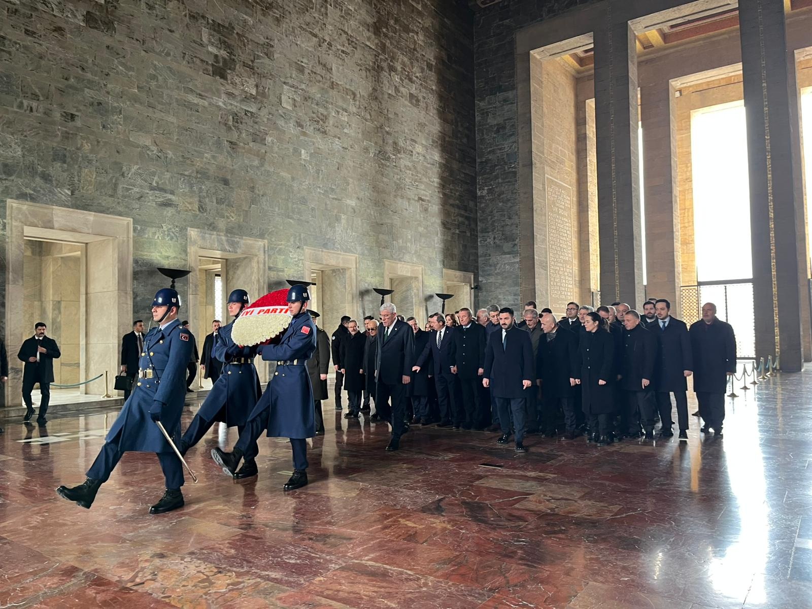 I Y I P A R T I D E N A N I T K A B I R E Z I Y A R E T 1127521 334675