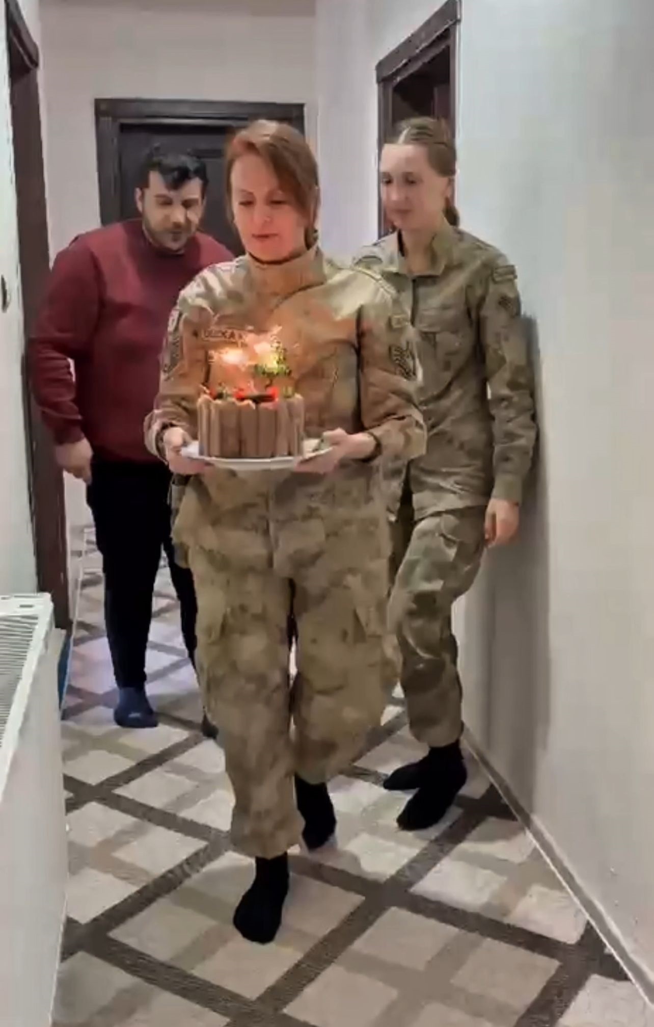 J A N D A R M A D A N B E D E N S E L E N G E L L I D O G A N A Y’ A D 1137781 337785