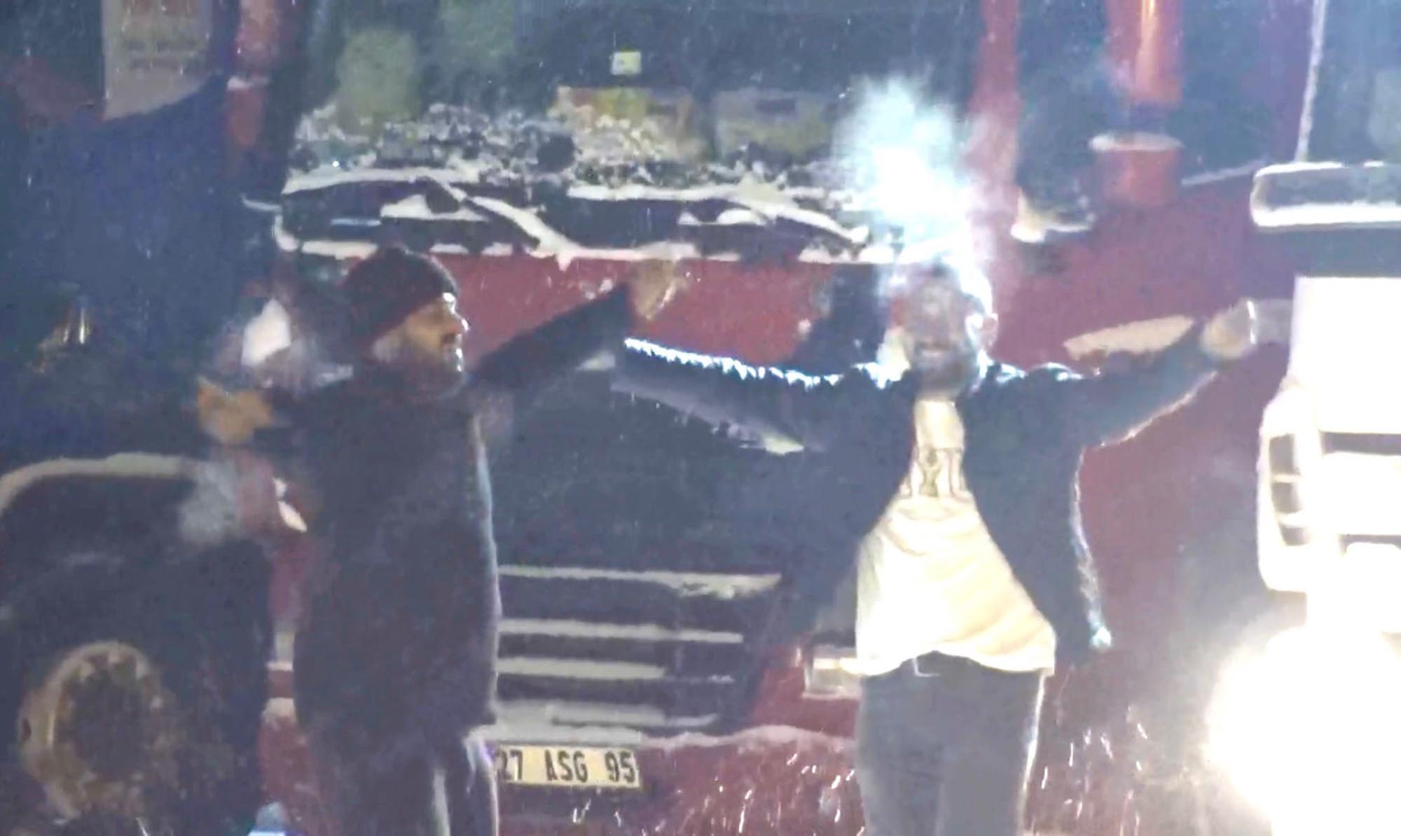 K A R A Y O L U N U N A C I L M A S I N I B E K L E Y E N T I R S O F 1092359 324243