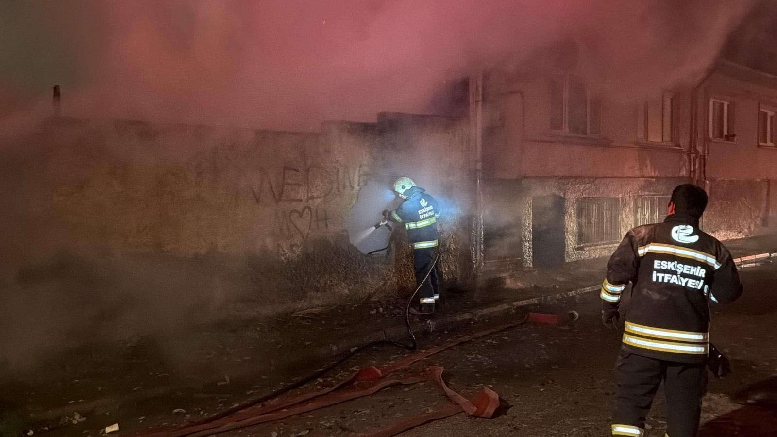 M A R A N G O Z H A N E D E C I K A N Y A N G I N I I T F A I Y E S O N 1113986 330696