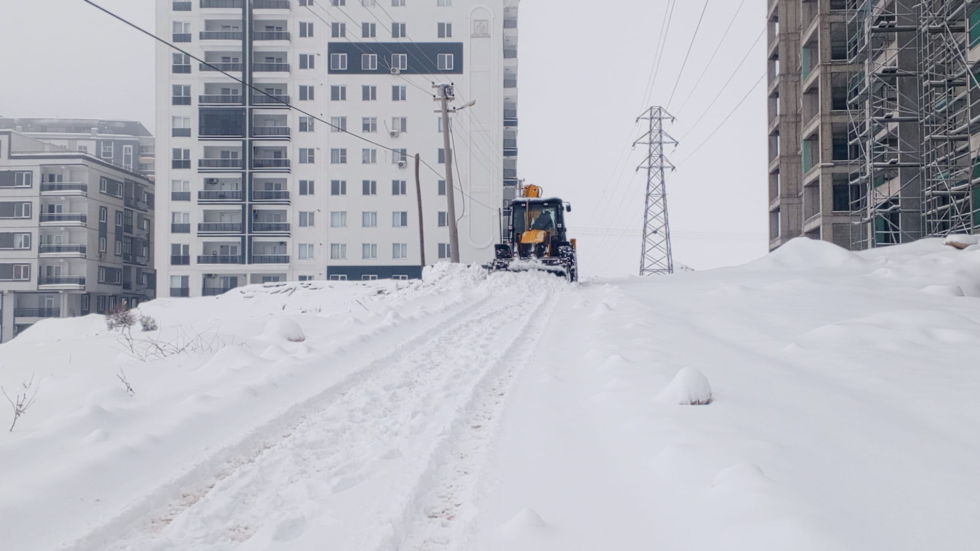 M A R D I N’ D E 90 K I R S A L M A H A L L E N I N Y O L U K A R D 1130306 335603