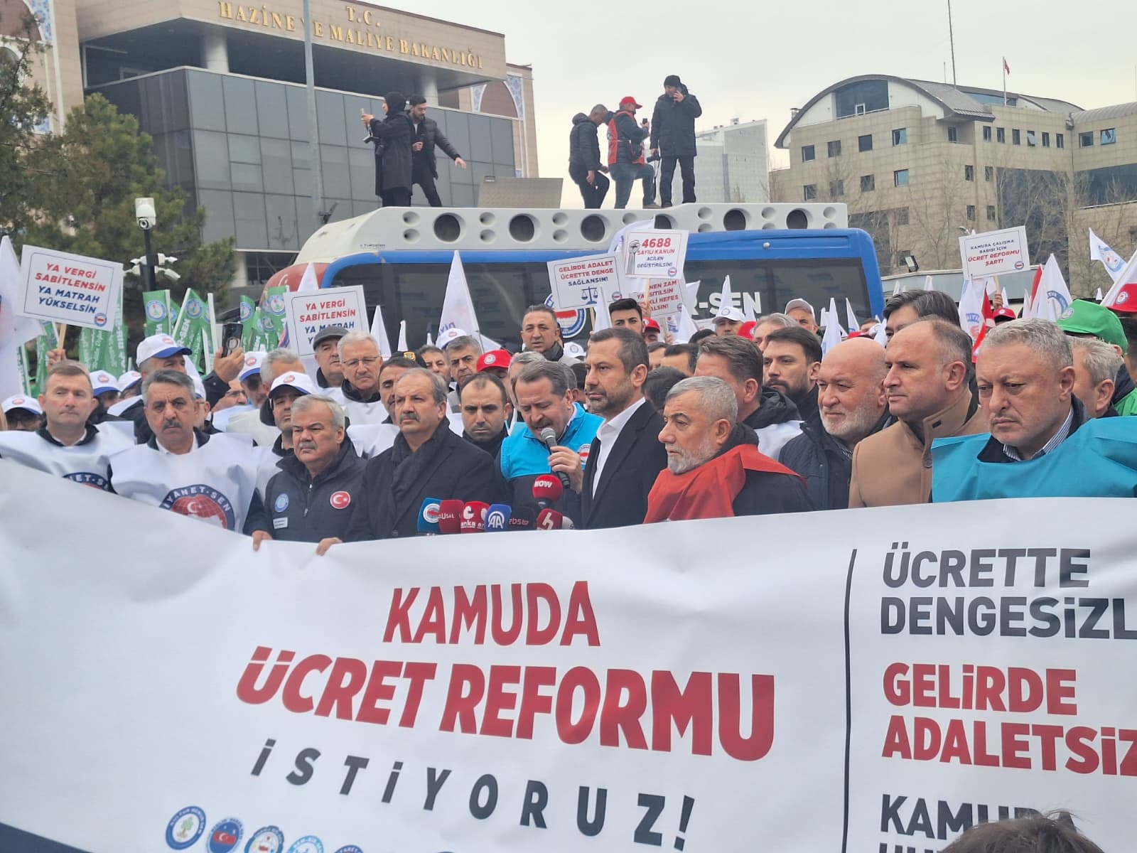 M E M U R S E N D E N K A M U D A U C R E T R E F O R M U A C I 1116709 331554