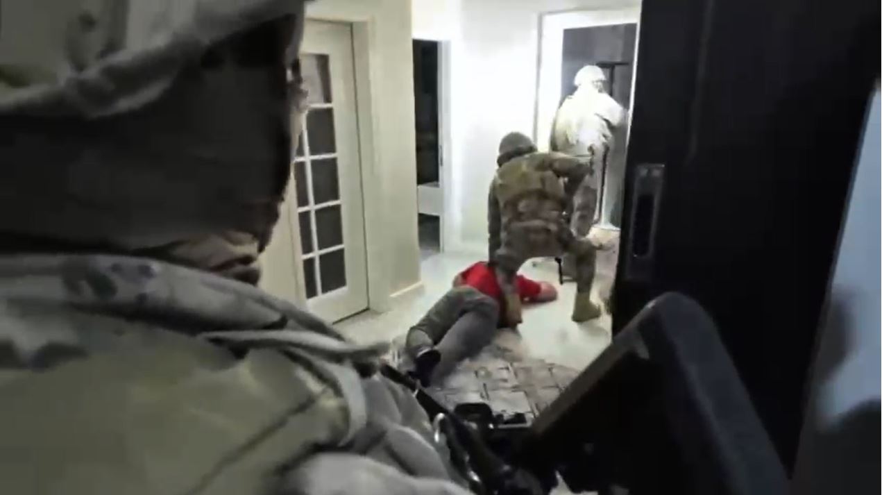 M E R S I N D E B A R I S T U R G U T O R G A N I Z E S U C O R 1134545 336805