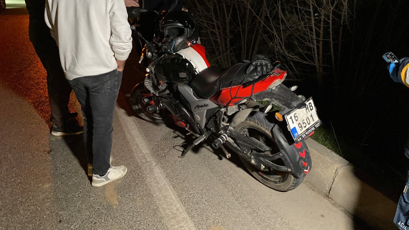 M O T O S I K L E T L E C A R P I S A N O T O M O B I L A V M B A H C E 1103427 327564