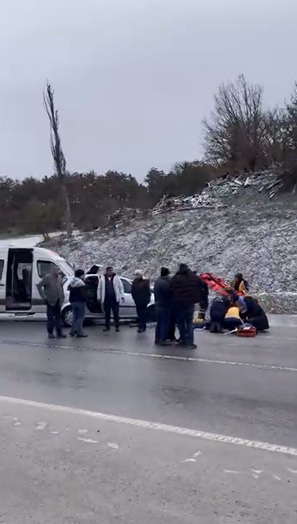 O T O M O B I L I L E M I N I B U S C A R P I S T I 1 O L U 9 1120792 332626