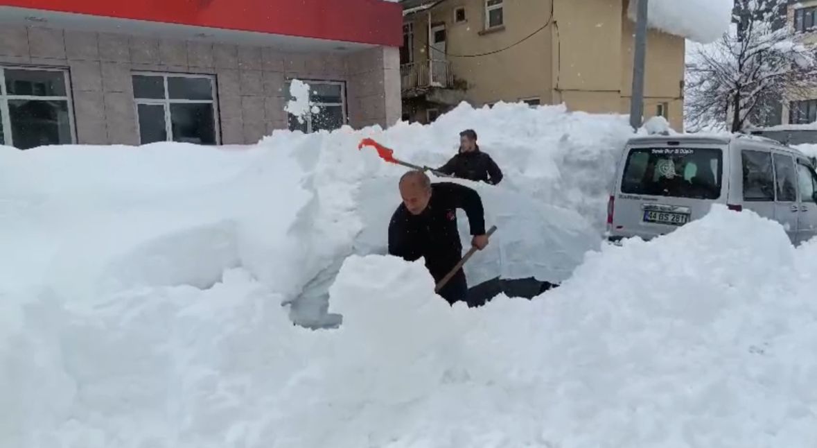 O V A C I K’ T A K A R K A L I N L I G I 15 M E T R E Y E U L A S 1113299 330488