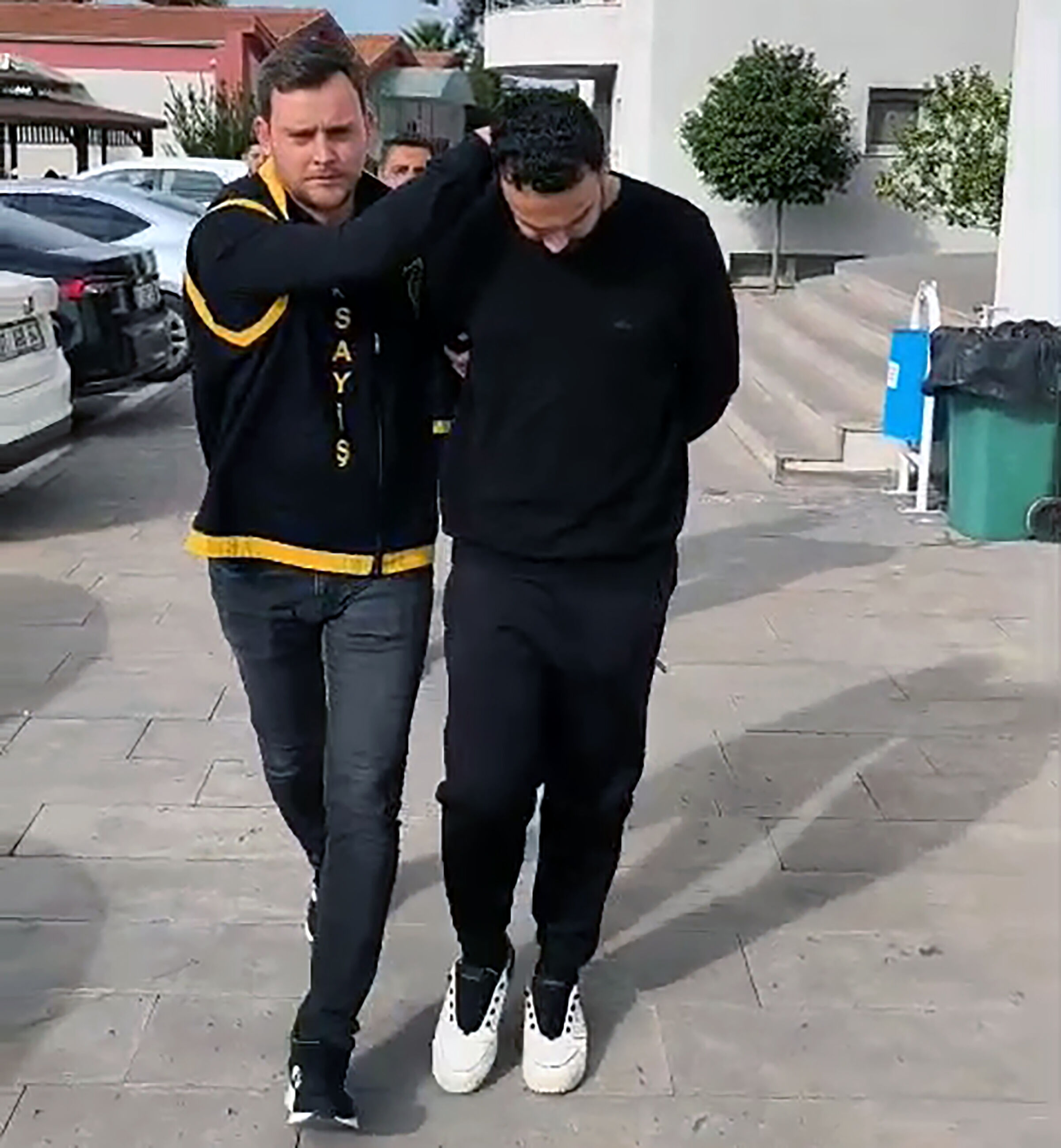 R E S T O R A N S A H I B I I N T I K A M I C I N O L D U R U L M U S 1126220 334217