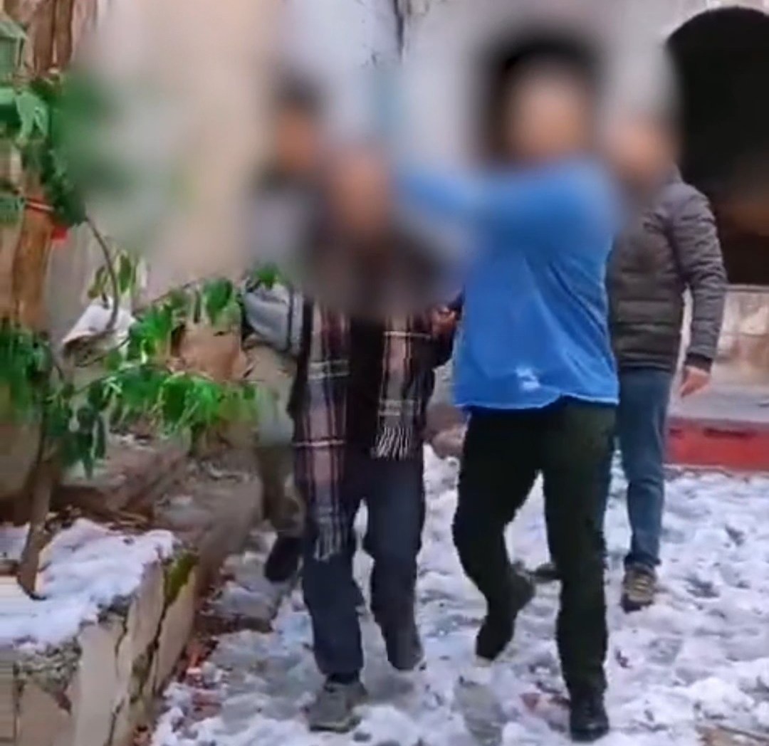 S A N L I U R F A’ D A C I N A Y E T H U K U M L U S U Y A K A L A N D I 1098718 326119