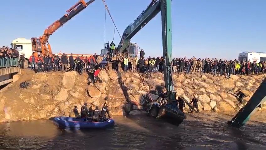 S A N L I U R F A D A K A N A L D A K A Y B O L A N S U R U C U N U N 1117459 331786