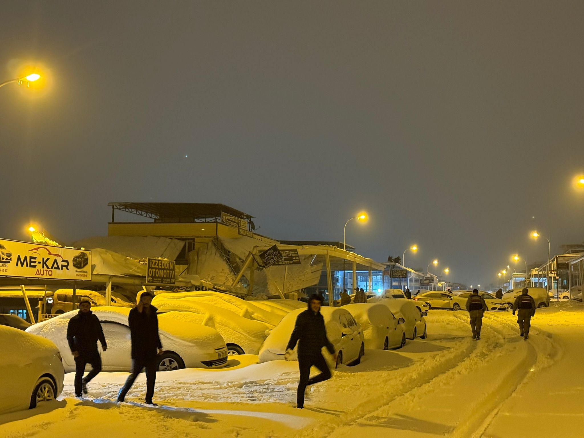 S A N L I U R F A’ D A K A R N E D E N I Y L E C A T I L A R C O K T U 1092659 324319