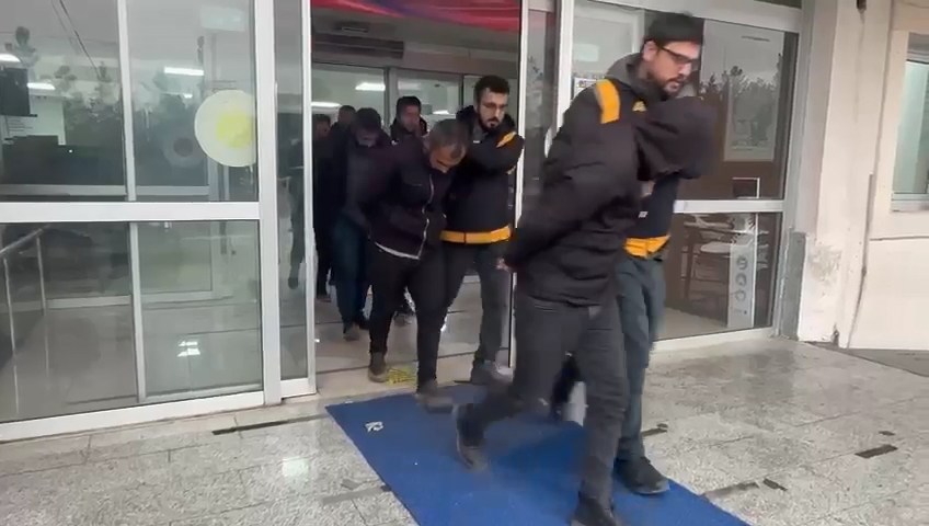 S A N L I U R F A D A S O P A Y L A D A R B A 4 T U T U K L A M A 1111759 329935