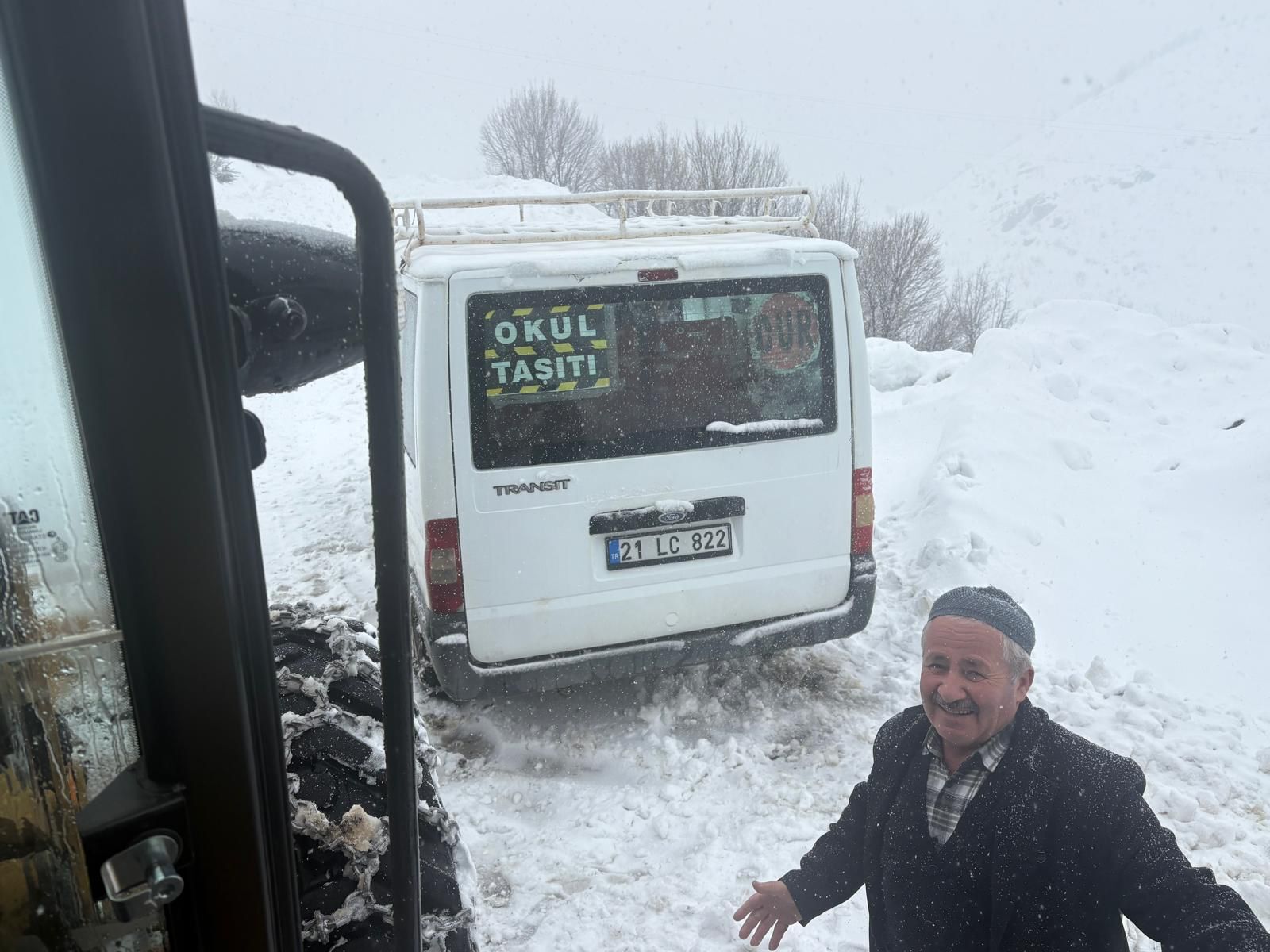 S I R V A N’ D A O G R E N C I S E R V I S I M I N I B U S U T I P I 1106893 328613