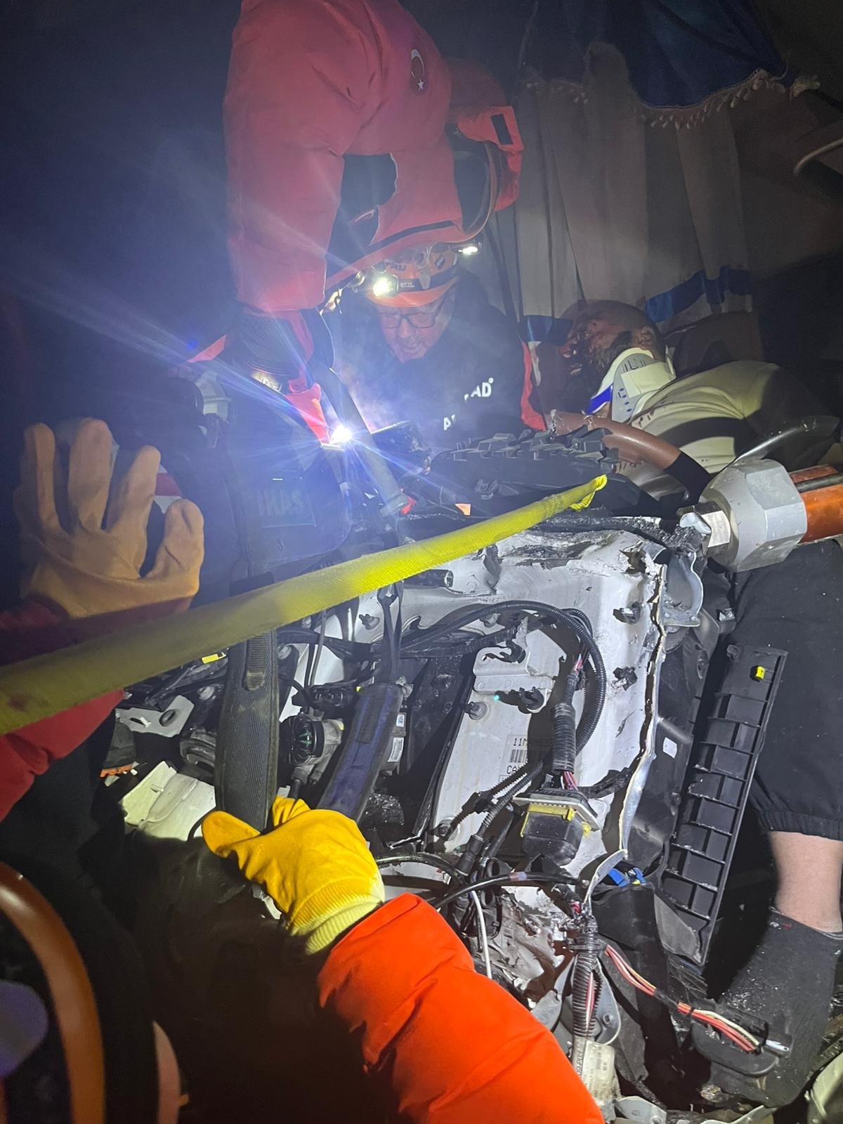 S I V A S T A 4 A R A C Z I N C I R L E M E K A Z A Y A K A R I S T 1134612 336823