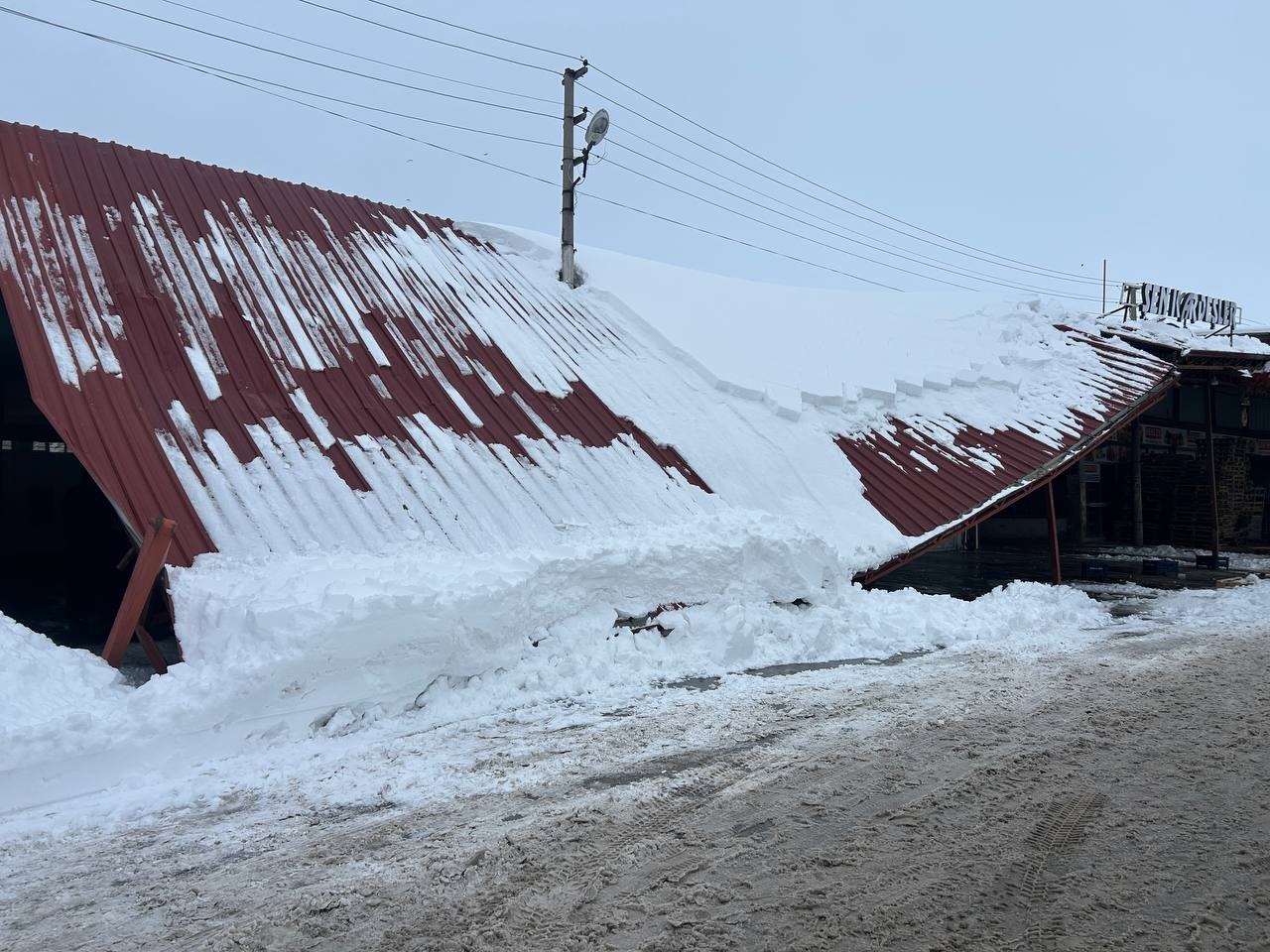 S I V A S T A K A R Y A G I S I 945 Y E R L E S I M Y E R I U 1131347 335898