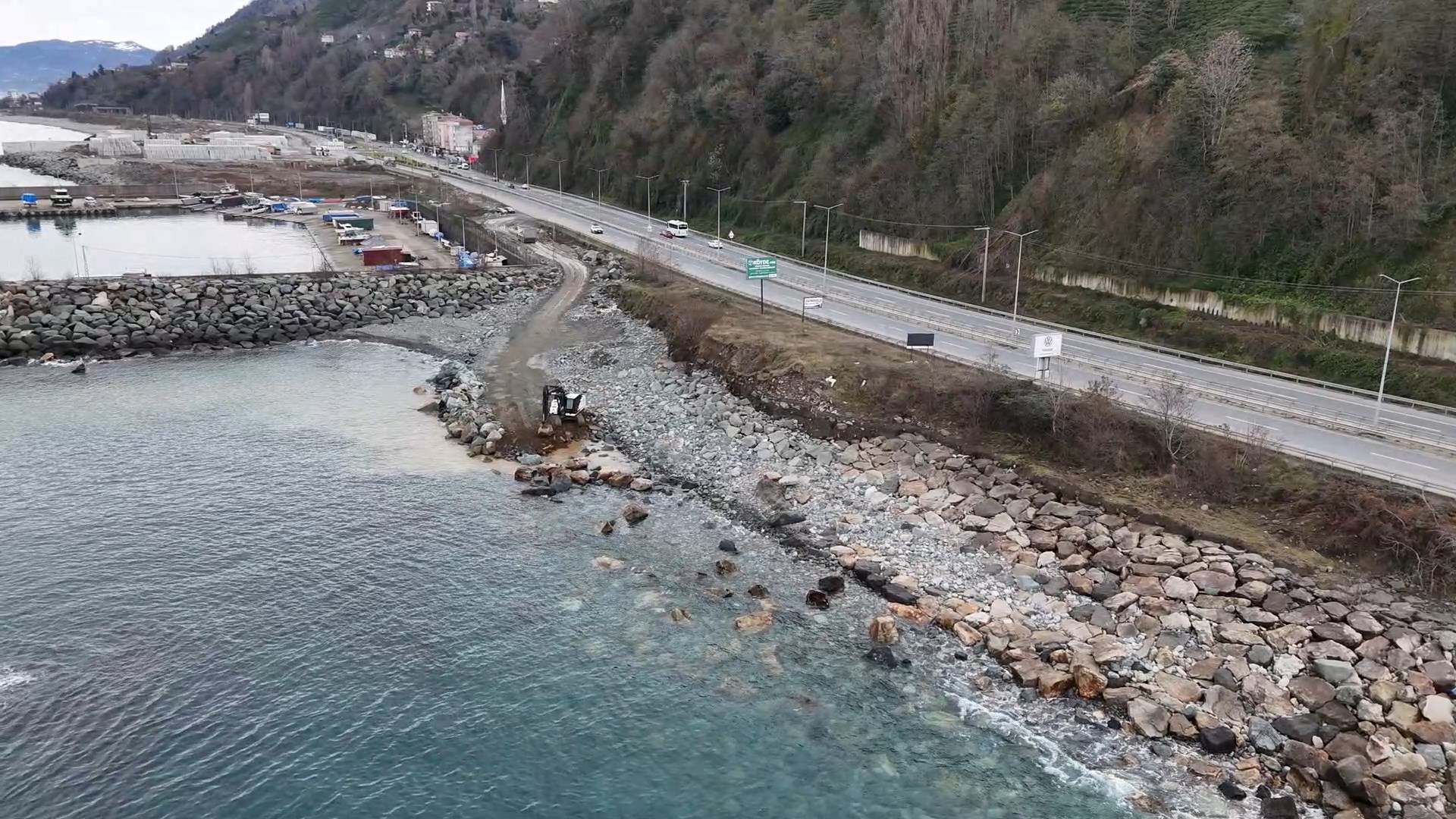 T R A F I K K A Z A L A R I N A D E N I Z D O L G U S U Y L A Y A N 1102908 326693