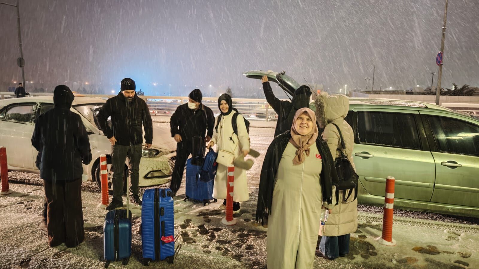 Ankara'da Kutsal Toprak Heyecanı : Dualarla Uğurlandılar